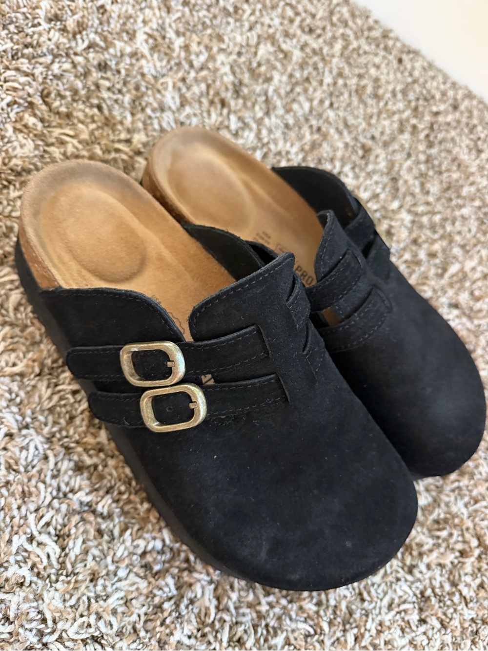 PROJECT CLOUD | Black Slip-On Platform Clogs